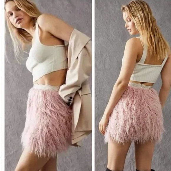 NWOT Free People Party Time Faux  Fur Mini Skirt - Picture 1 of 9